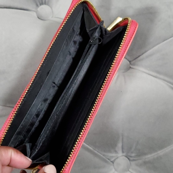 Wallet - Picture 2 of 2